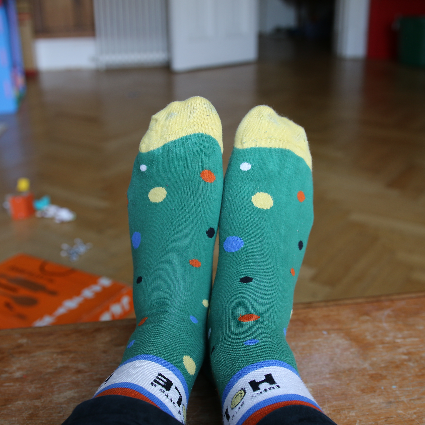 'Every Sock Get's a Hole' Socks ROW